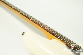 Vintera III Mid 60s Mustang - Olympic White
